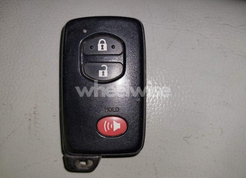 Photo 11 of 2014 Toyota Prius THREE (VIN JTDKN3DU4E0388091)