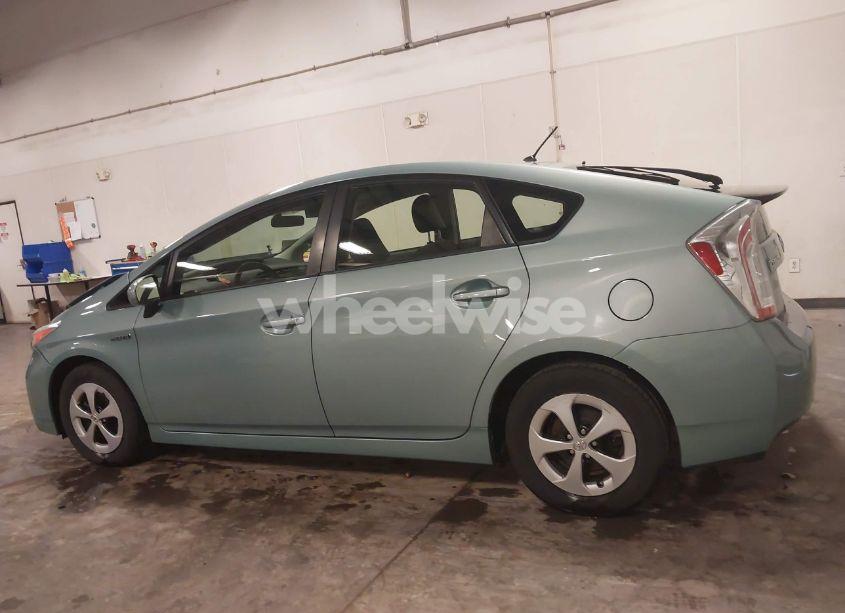 Photo 15 of 2014 Toyota Prius FIVE/FOUR/THREE/TWO (VIN JTDKN3DU4E1744713)