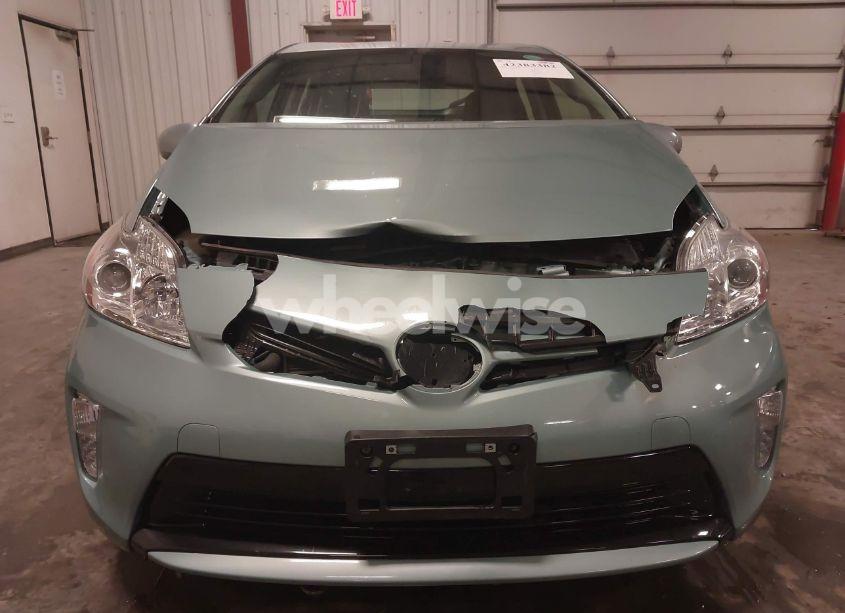Photo 6 of 2014 Toyota Prius FIVE/FOUR/THREE/TWO (VIN JTDKN3DU4E1744713)