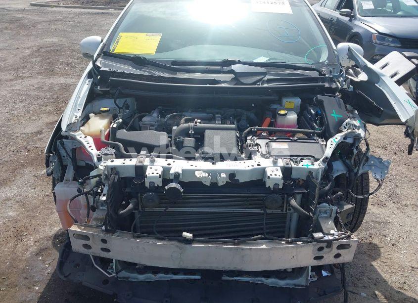 Photo 10 of 2014 Toyota Prius FOUR (VIN JTDKN3DU4E1749488)