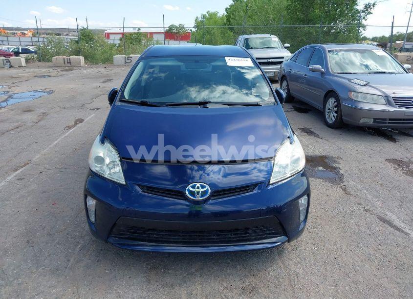 Photo 12 of 2014 Toyota Prius TWO (VIN JTDKN3DU4E1771927)