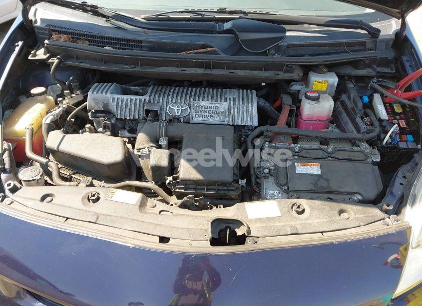 Photo 10 of 2015 Toyota Prius TWO (VIN JTDKN3DU4F0453555)