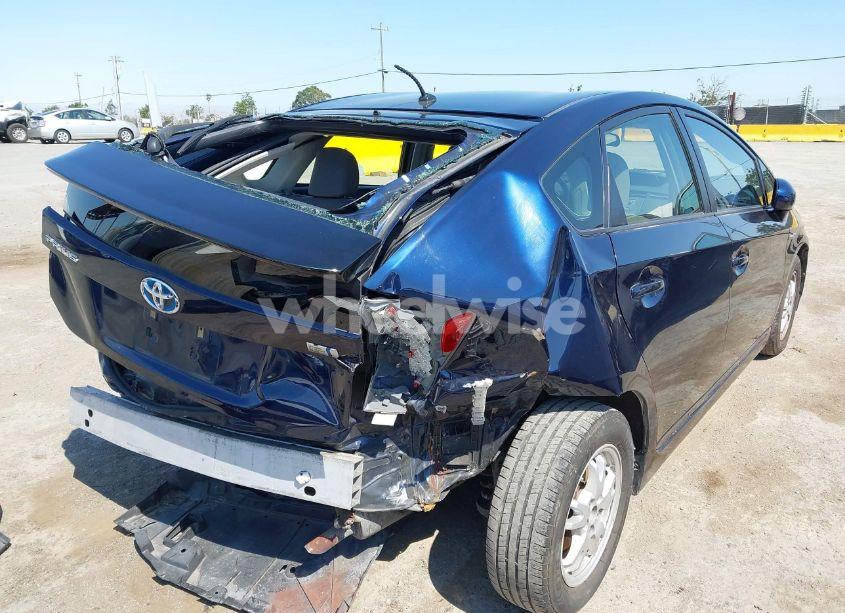 Photo 6 of 2015 Toyota Prius TWO (VIN JTDKN3DU4F0453555)