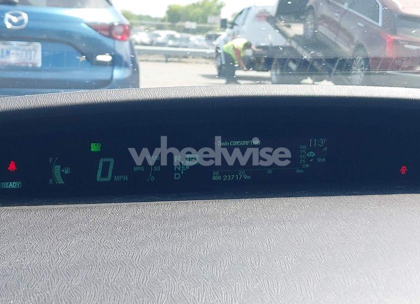 Photo 7 of 2015 Toyota Prius THREE (VIN JTDKN3DU4F2004333)