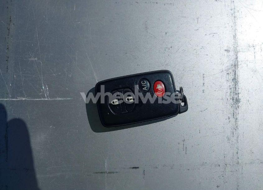 Photo 11 of 2010 Toyota Prius III (VIN JTDKN3DU5A0056199)