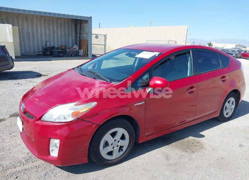 Photo 2 of 2010 Toyota Prius III (VIN JTDKN3DU5A0056199)