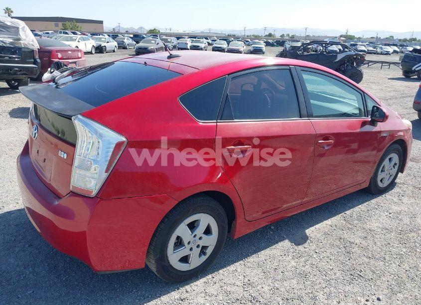 Photo 4 of 2010 Toyota Prius III (VIN JTDKN3DU5A0056199)