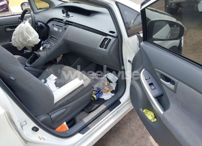 Photo 5 of 2010 Toyota Prius II (VIN JTDKN3DU5A0095441)