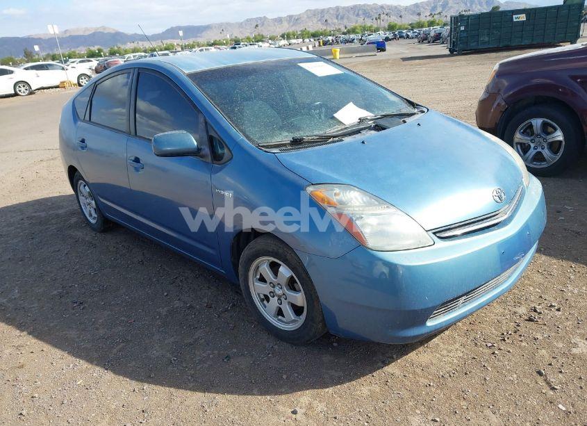 2010 Toyota Prius II (VIN JTDKN3DU5A0138384) main photo