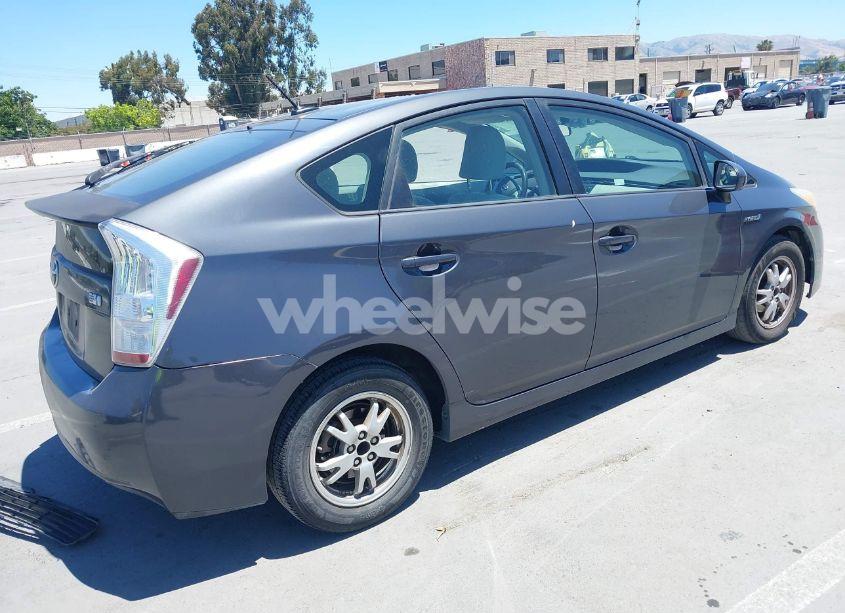 Photo 4 of 2010 Toyota Prius I/II/III/IV/V (VIN JTDKN3DU5A0221183)