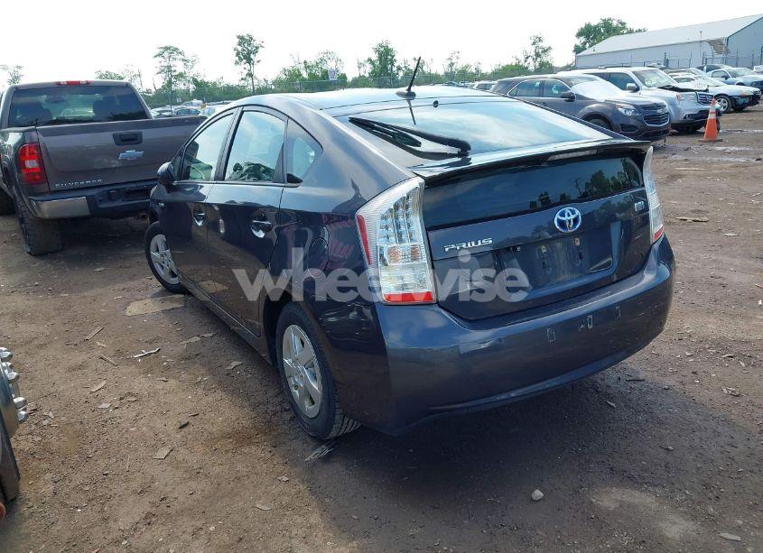 Photo 3 of 2010 Toyota Prius II (VIN JTDKN3DU5A1306583)