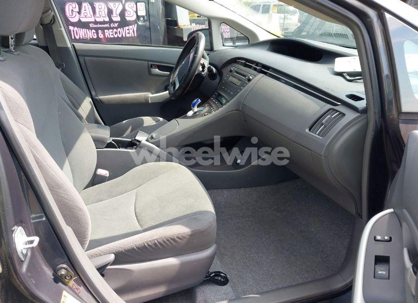 Photo 5 of 2010 Toyota Prius II (VIN JTDKN3DU5A1306583)