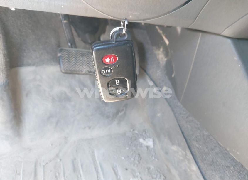 Photo 11 of 2010 Toyota Prius I/II/III/IV/V (VIN JTDKN3DU5A5222286)