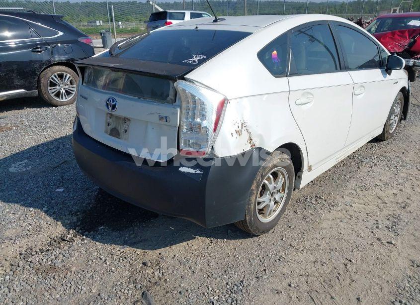 Photo 4 of 2011 Toyota Prius TWO (VIN JTDKN3DU5B0323780)