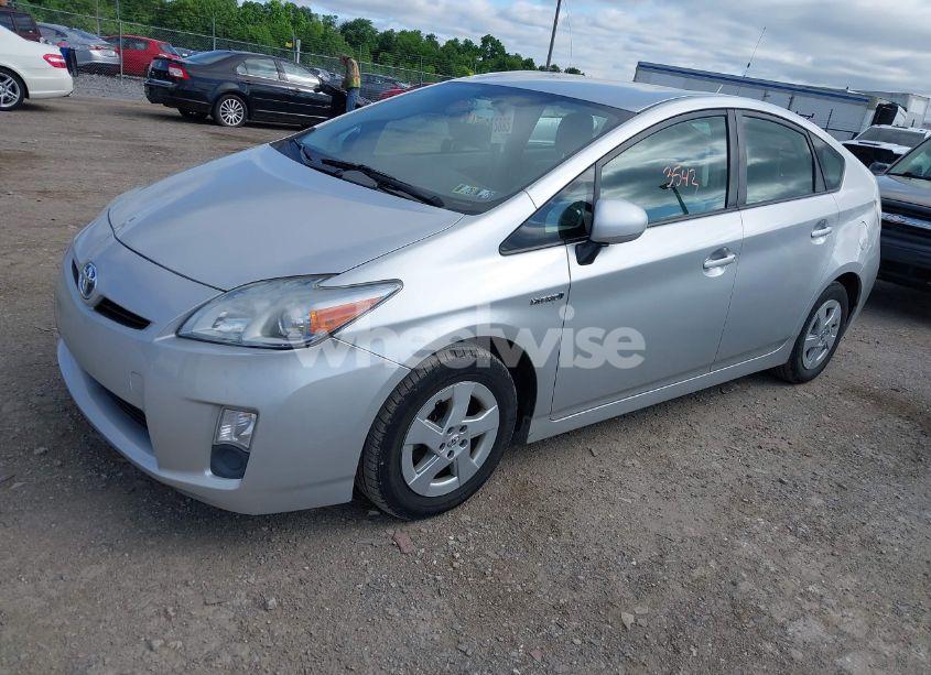 Photo 2 of 2011 Toyota Prius TWO (VIN JTDKN3DU5B1368583)
