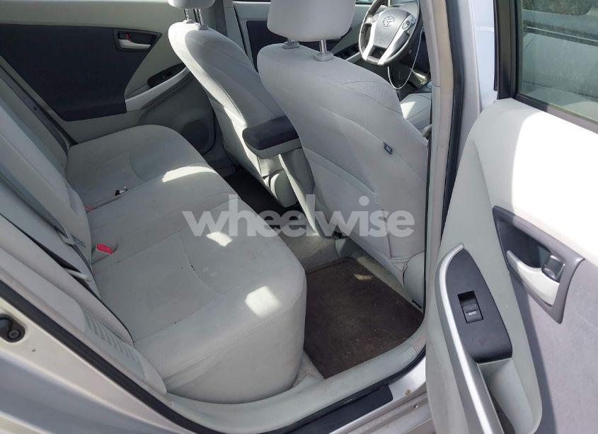 Photo 8 of 2011 Toyota Prius TWO (VIN JTDKN3DU5B1368583)