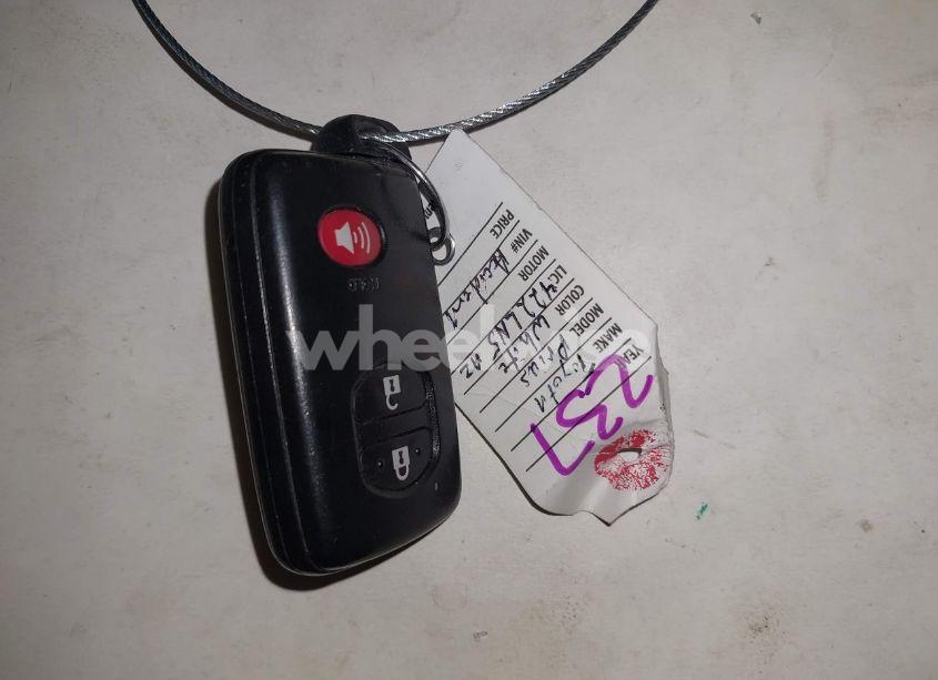 Photo 11 of 2011 Toyota Prius THREE (VIN JTDKN3DU5B1412534)