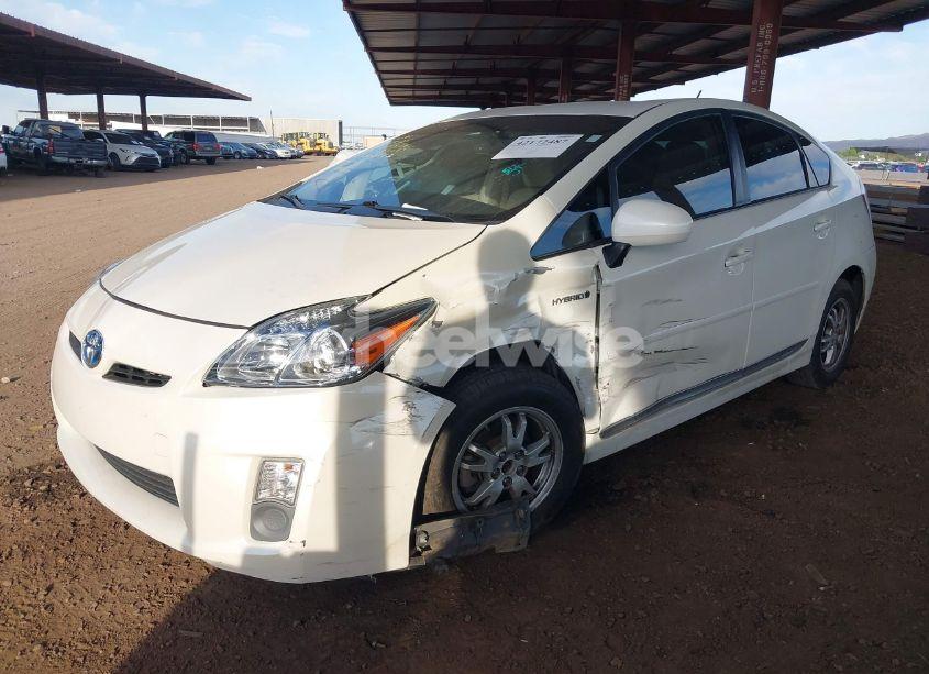 Photo 2 of 2011 Toyota Prius THREE (VIN JTDKN3DU5B1412534)