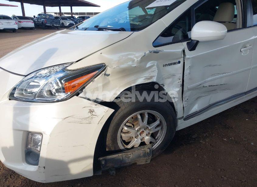 Photo 6 of 2011 Toyota Prius THREE (VIN JTDKN3DU5B1412534)