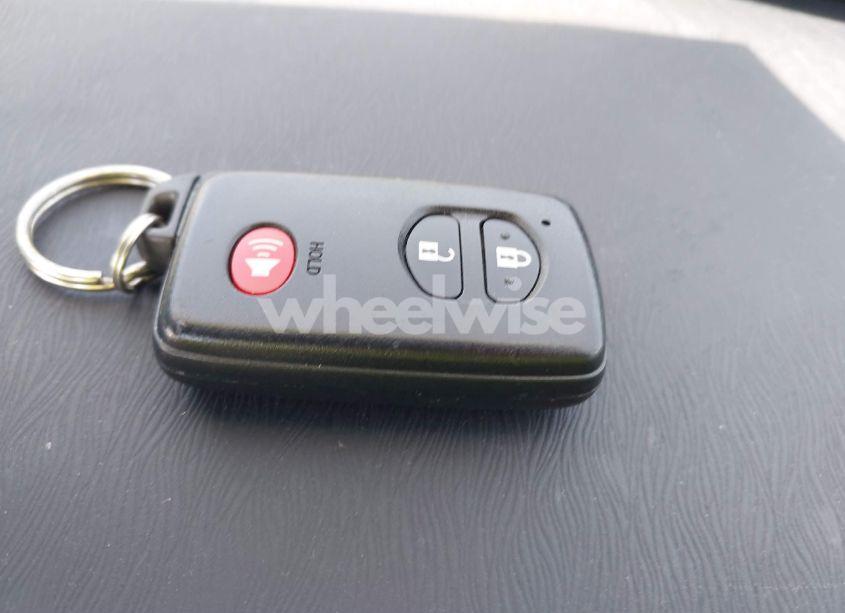 Photo 11 of 2011 Toyota Prius FOUR (VIN JTDKN3DU5B1415255)