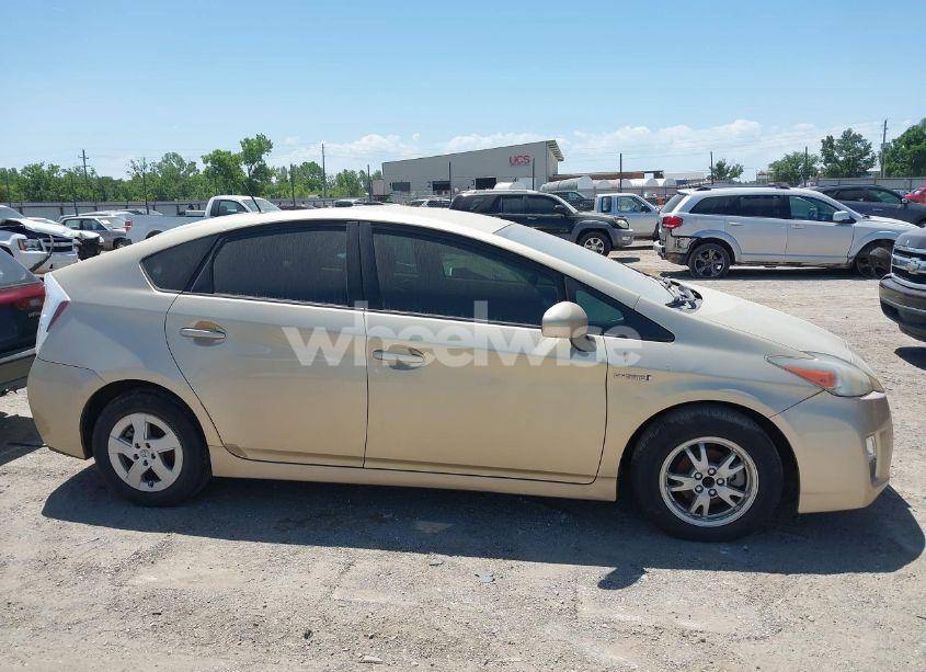 Photo 13 of 2011 Toyota Prius FOUR (VIN JTDKN3DU5B1415255)