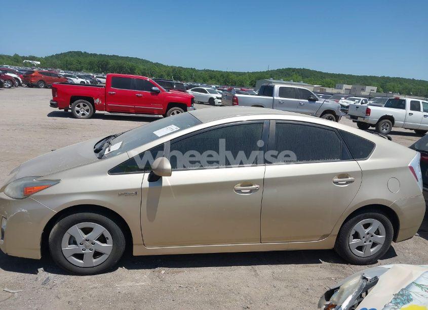 Photo 14 of 2011 Toyota Prius FOUR (VIN JTDKN3DU5B1415255)