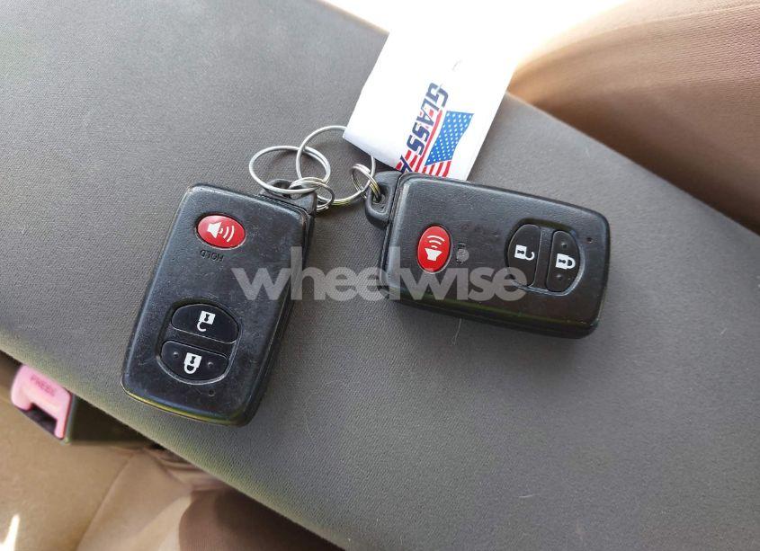 Photo 11 of 2011 Toyota Prius TWO (VIN JTDKN3DU5B1439474)