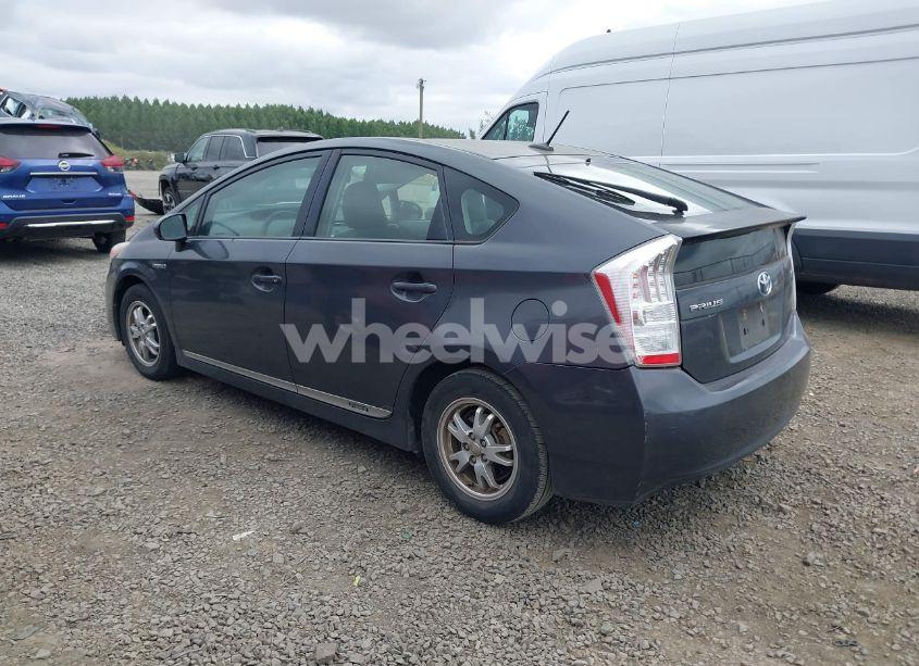 Photo 3 of 2011 Toyota Prius TWO (VIN JTDKN3DU5B5274096)