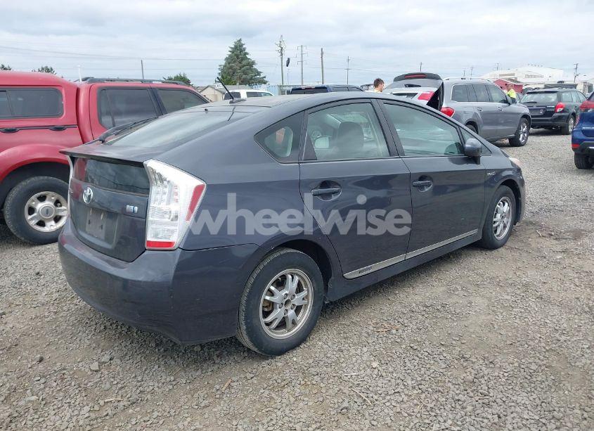 Photo 4 of 2011 Toyota Prius TWO (VIN JTDKN3DU5B5274096)