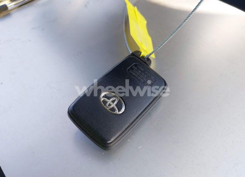 Photo 11 of 2011 Toyota Prius TWO (VIN JTDKN3DU5B5315522)