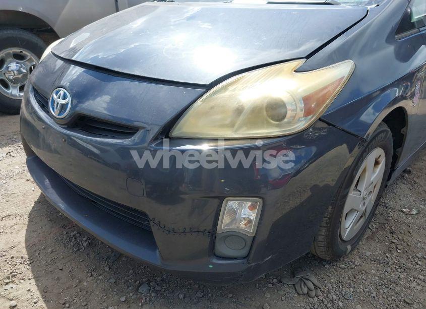 Photo 6 of 2011 Toyota Prius TWO (VIN JTDKN3DU5B5318176)