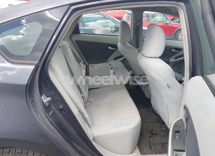 Photo 8 of 2011 Toyota Prius TWO (VIN JTDKN3DU5B5318176)