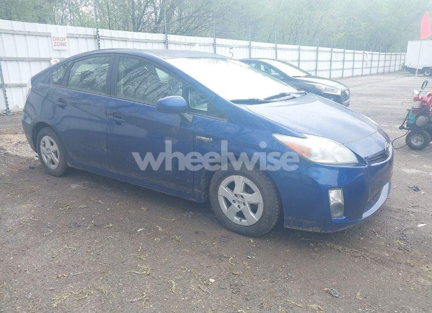 2011 Toyota Prius FOUR (VIN JTDKN3DU5B5335656) main photo