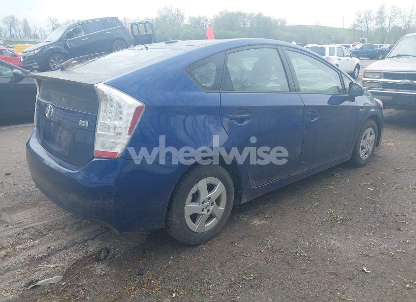 Photo 4 of 2011 Toyota Prius FOUR (VIN JTDKN3DU5B5335656)