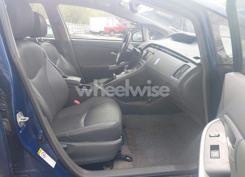 Photo 5 of 2011 Toyota Prius FOUR (VIN JTDKN3DU5B5335656)