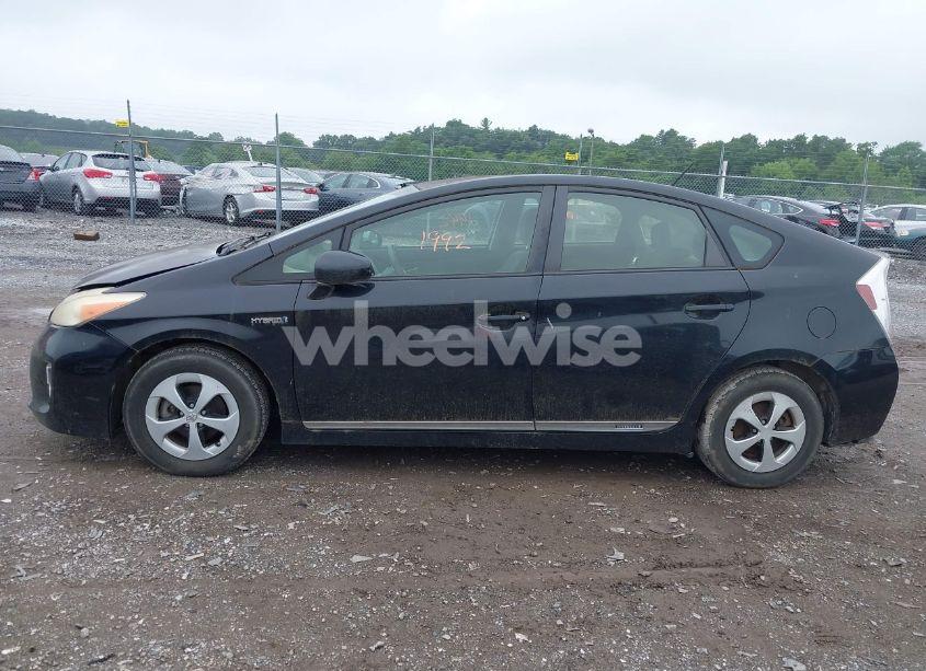 Photo 14 of 2012 Toyota Prius THREE (VIN JTDKN3DU5C1488675)