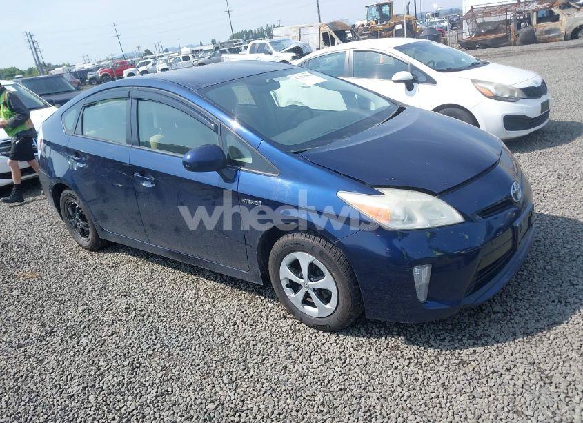 2012 Toyota Prius TWO (VIN JTDKN3DU5C1499787) main photo