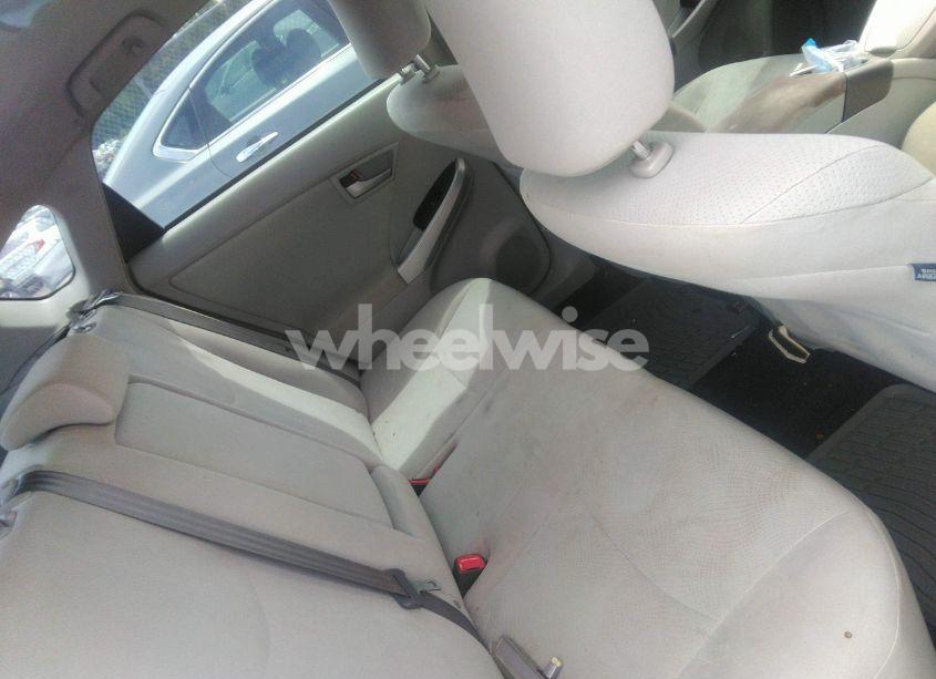 Photo 8 of 2012 Toyota Prius TWO (VIN JTDKN3DU5C1533257)