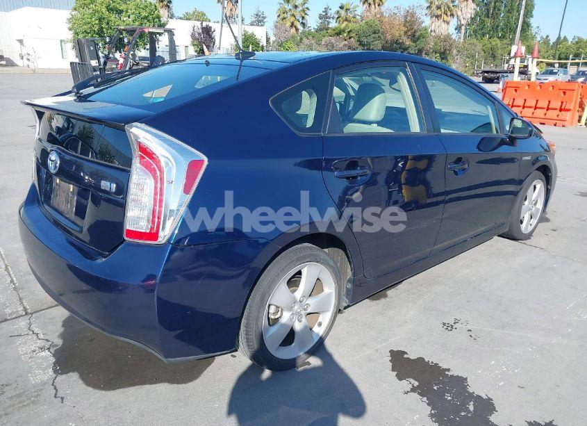 Photo 4 of 2012 Toyota Prius FIVE (VIN JTDKN3DU5C1599260)