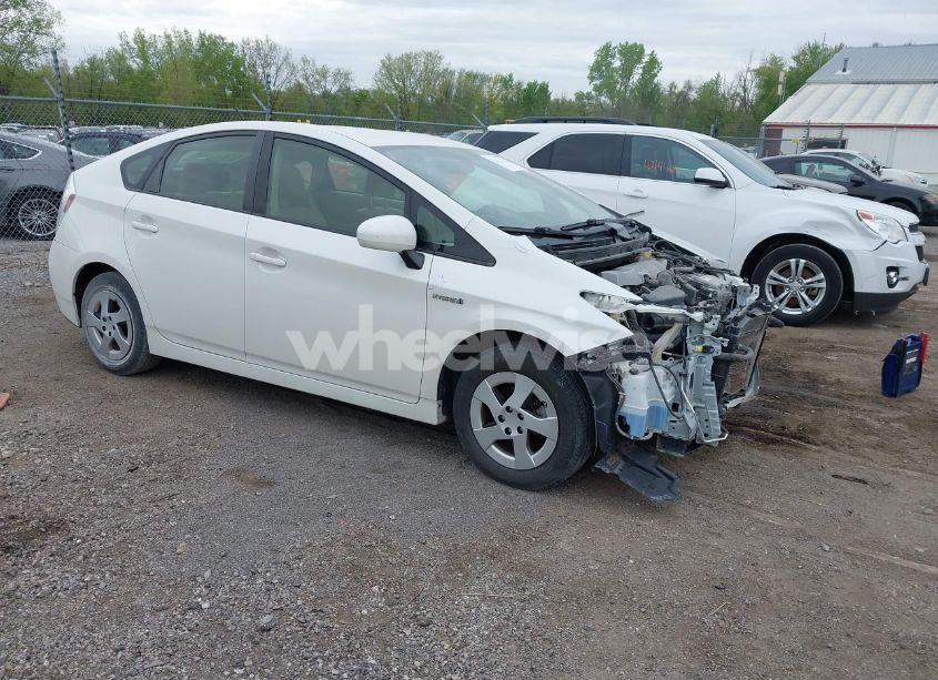 2012 Toyota Prius THREE (VIN JTDKN3DU5C5503961) main photo