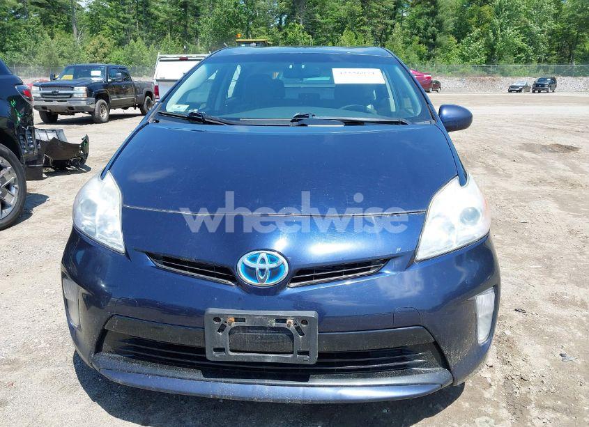 Photo 12 of 2013 Toyota Prius TWO (VIN JTDKN3DU5D0340274)