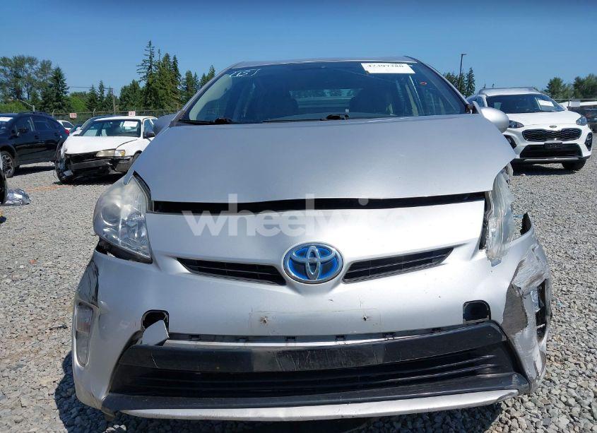 Photo 13 of 2013 Toyota Prius TWO (VIN JTDKN3DU5D0349587)