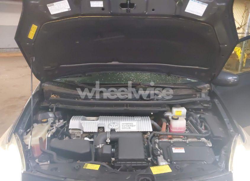 Photo 10 of 2013 Toyota Prius FIVE (VIN JTDKN3DU5D1646689)