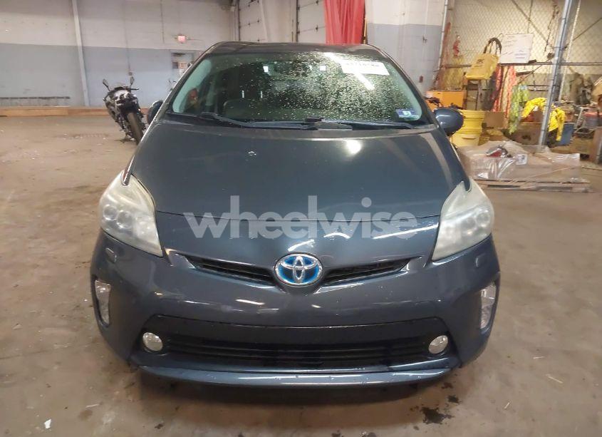Photo 12 of 2013 Toyota Prius FIVE (VIN JTDKN3DU5D1646689)