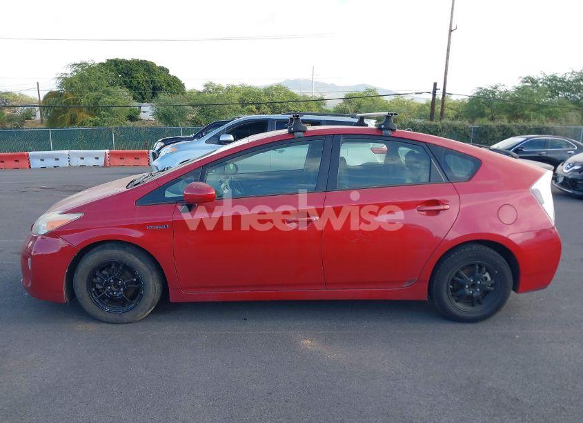 Photo 13 of 2014 Toyota Prius FIVE/FOUR/THREE/TWO (VIN JTDKN3DU5E0366147)