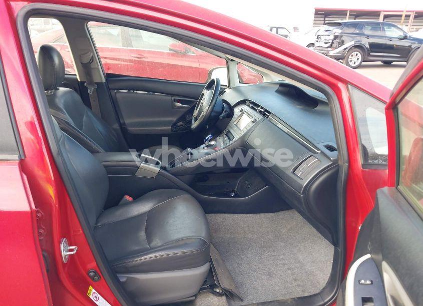 Photo 5 of 2014 Toyota Prius FIVE/FOUR/THREE/TWO (VIN JTDKN3DU5E0366147)