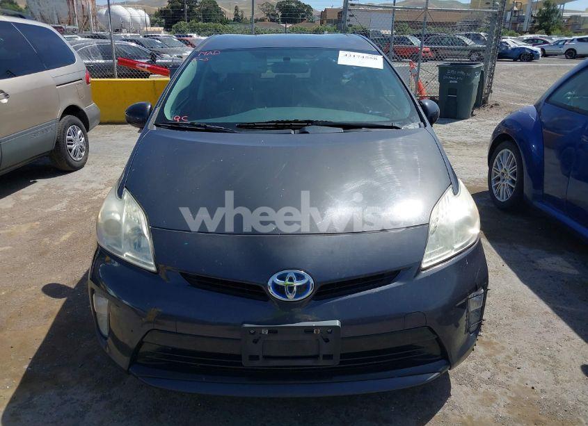 Photo 12 of 2014 Toyota Prius TWO (VIN JTDKN3DU5E0389363)