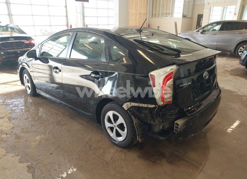 Photo 3 of 2014 Toyota Prius (VIN JTDKN3DU5E0390822)