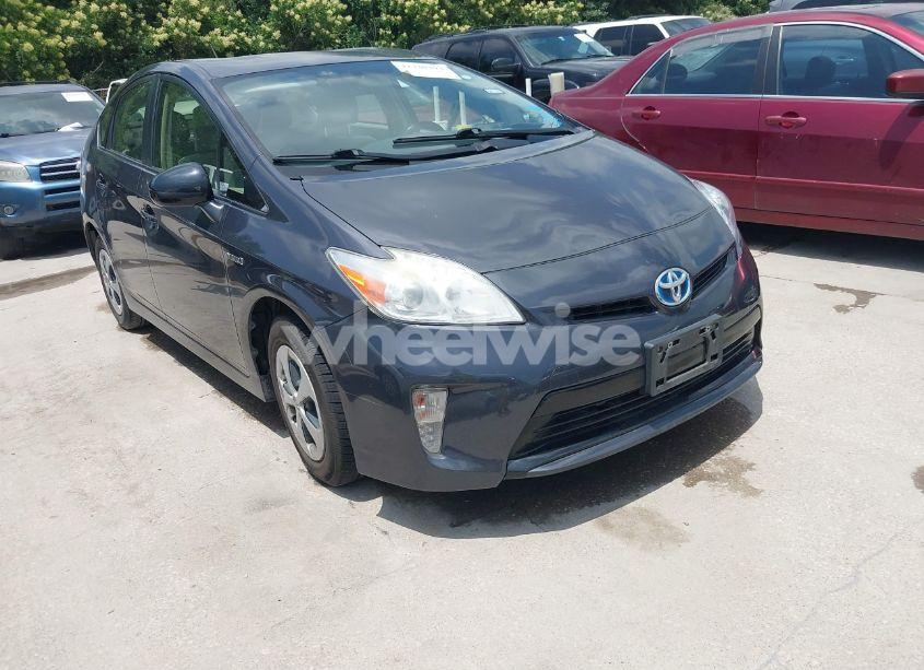 2014 Toyota Prius FIVE/FOUR/THREE/TWO (VIN JTDKN3DU5E1739326) main photo