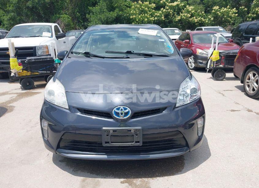 Photo 12 of 2014 Toyota Prius FIVE/FOUR/THREE/TWO (VIN JTDKN3DU5E1739326)